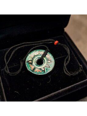 Vintage Ceramic Aztec Look Disc Pendant Necklace 1.5" Diameter On 22" Adjustable